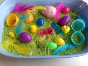 Read more about the article Easter Sensory Tub