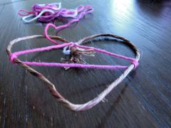 Read more about the article Heart-Shaped Dreamcatchers