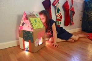 Read more about the article RAINBOW-LIGHTED CARDBOARD DOLLHOUSE AND ARTTERRO ART KIT GIVEAWAY